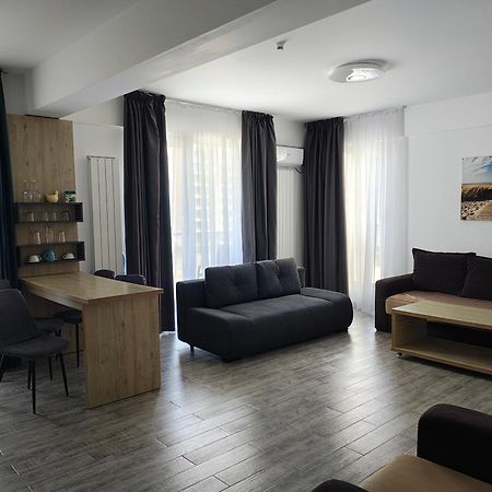 Apartament Ella C&C Residence Năvodari Exteriör bild